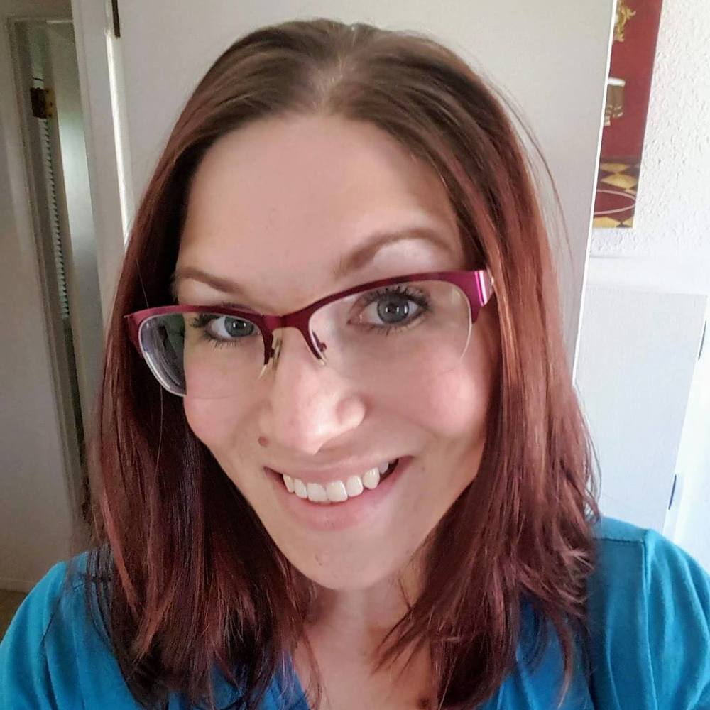 Meet your Posher, Angela